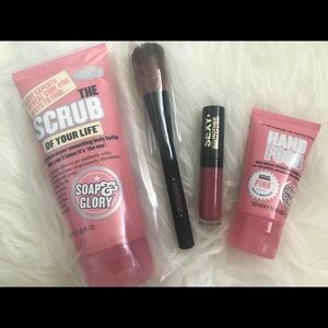 ❗️Soap & Glory Bundle ❗️